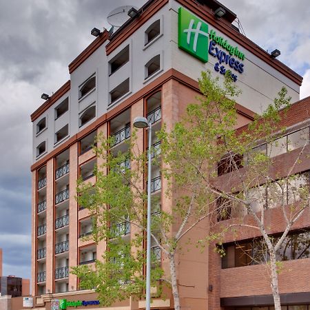 Holiday Inn Express And Suites Calgary By Ihg Zewnętrze zdjęcie