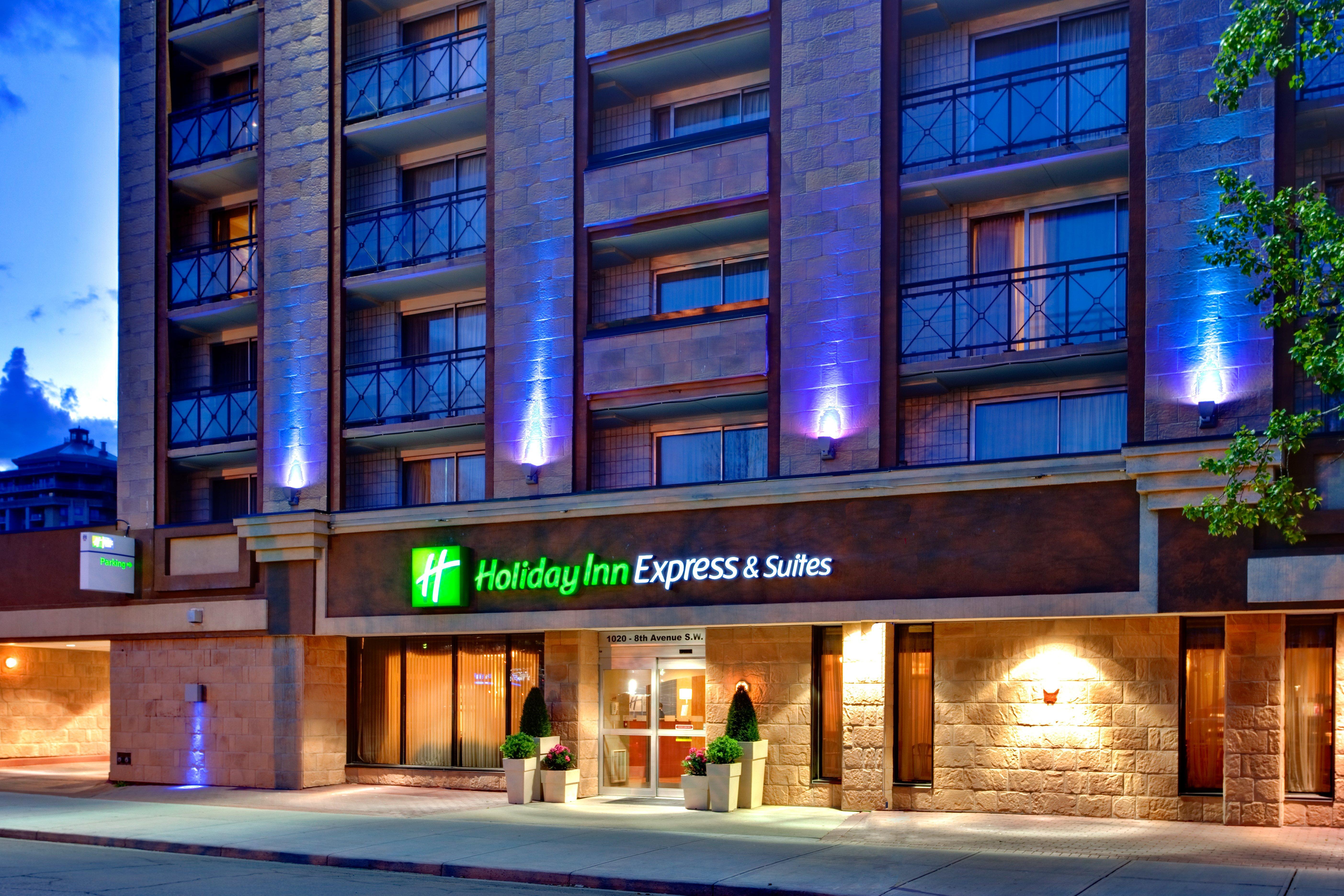 Holiday Inn Express And Suites Calgary By Ihg Zewnętrze zdjęcie