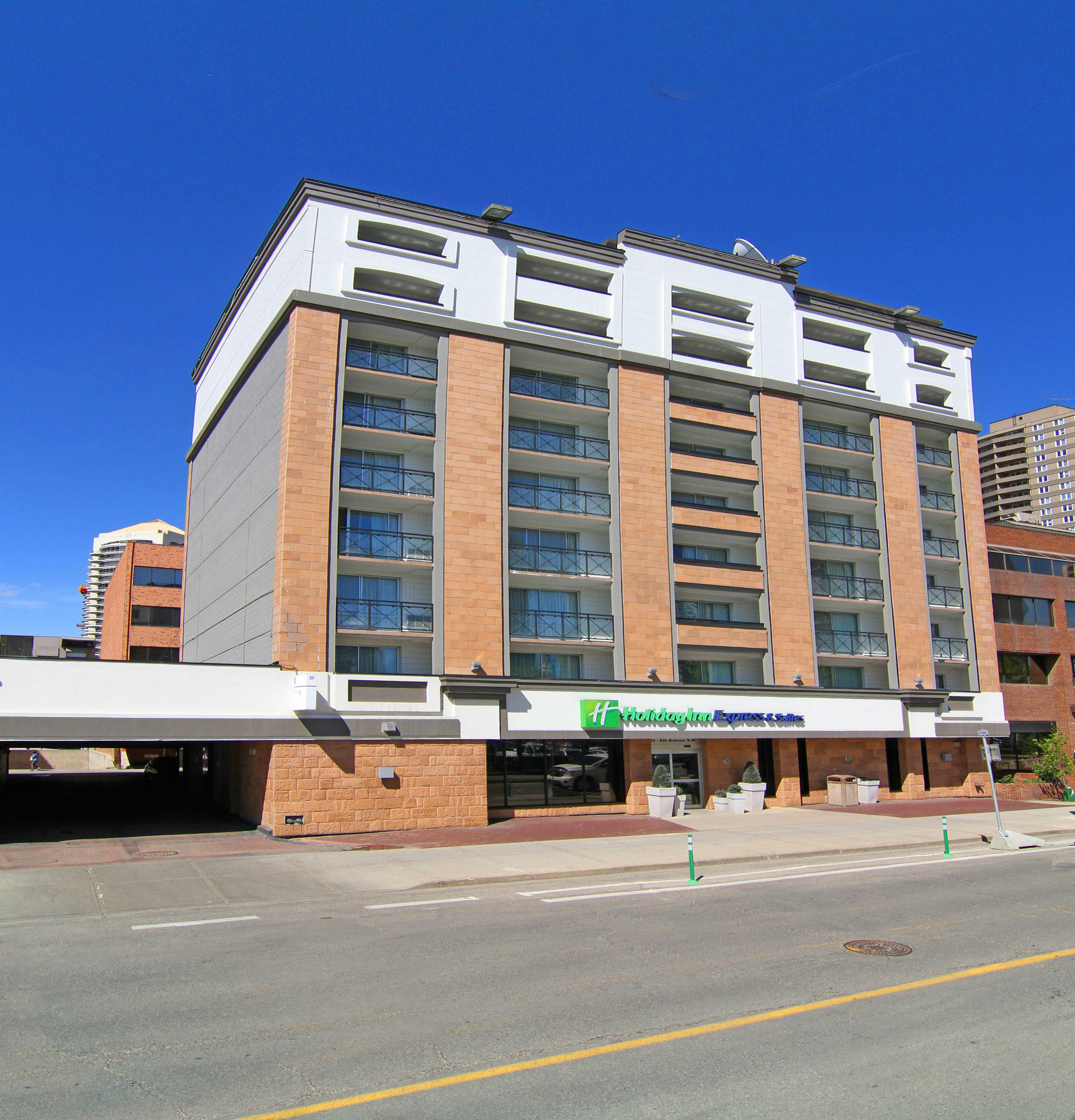 Holiday Inn Express And Suites Calgary By Ihg Zewnętrze zdjęcie